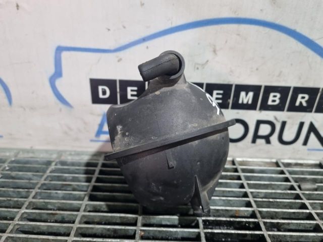 bontott PORSCHE CAYENNE Vákum Tartály