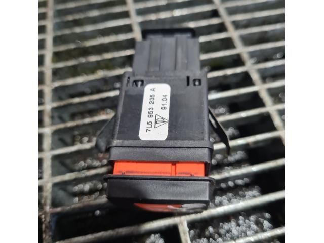 bontott PORSCHE CAYENNE Vészvillogó Kapcsoló