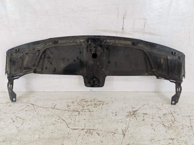 bontott PORSCHE CAYENNE Vízhűtő Radiátor Tartó