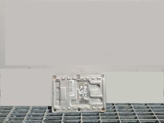 bontott PORSCHE CAYENNE Xenon Trafó