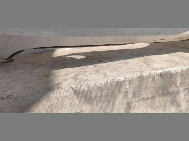 bontott PORSCHE CAYMAN Hátsó Lökhárító (Üresen)