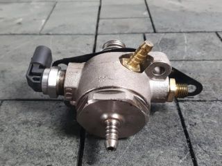 bontott PORSCHE MACAN Nagynyomású Szivattyú