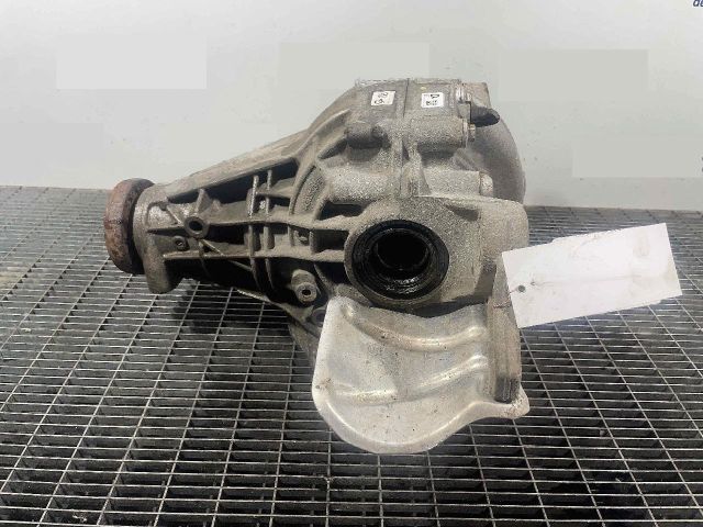 bontott PORSCHE MACAN Differenciálmű Tartó Bak