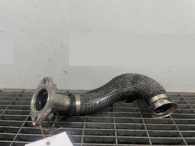 bontott PORSCHE MACAN EGR Hűtő Cső