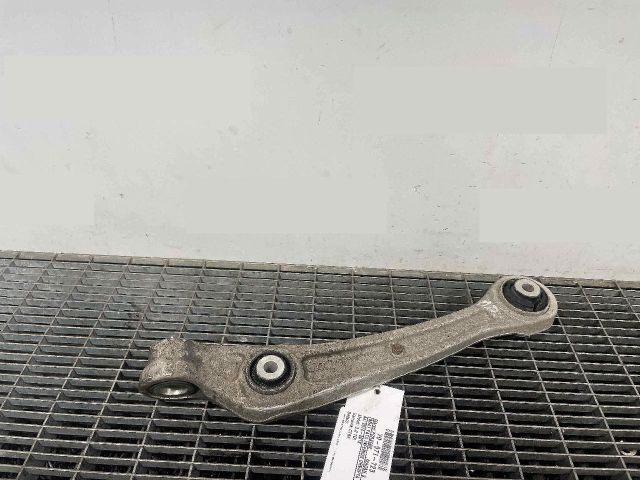 bontott PORSCHE MACAN Jobb első Lengőkar