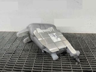 bontott PORSCHE MACAN Kiegyenlítő Tartály