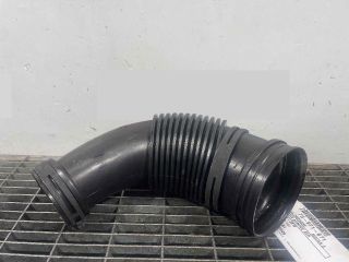 bontott PORSCHE MACAN Légbeömlő Cső