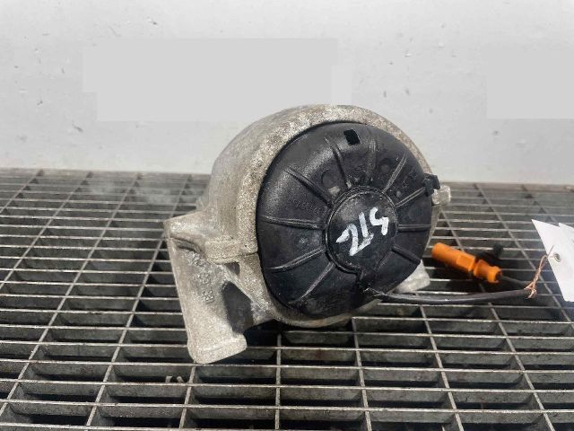 bontott PORSCHE MACAN Motor Tartó Bak (Pozíciófüggetlen)