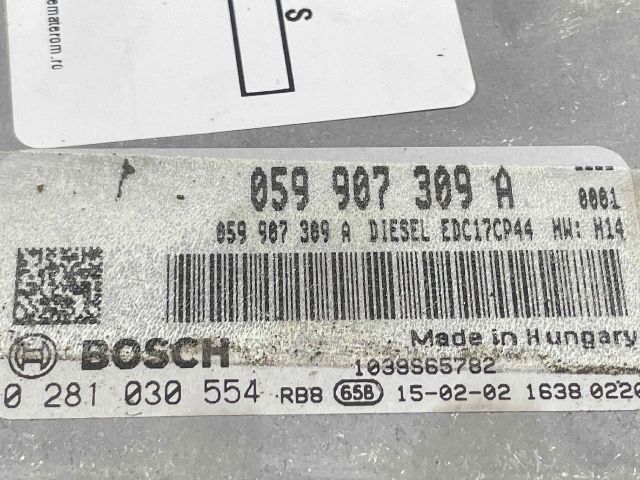 bontott PORSCHE MACAN Motorvezérlő