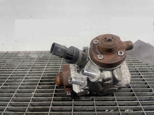 bontott PORSCHE MACAN Nagynyomású Szivattyú