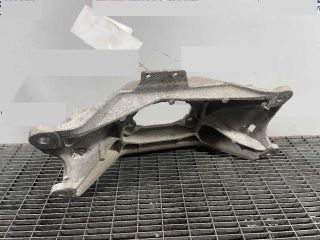 bontott PORSCHE MACAN Váltó Tartó Bak (Pozíciófüggetlen)