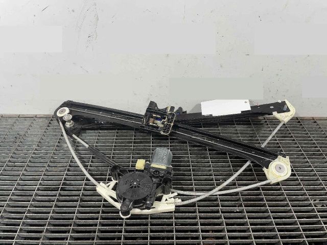 bontott PORSCHE MACAN Bal első Ablakemelő Szerkezet (Elektromos)