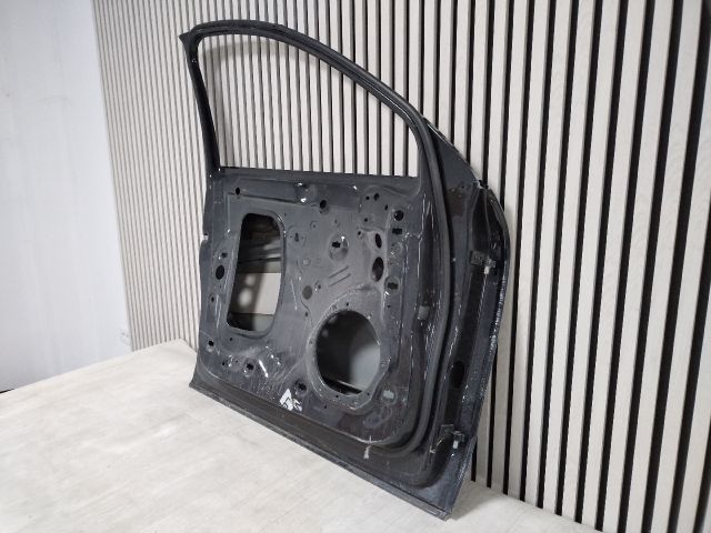 bontott PORSCHE MACAN Bal első Ajtó (Üres lemez)