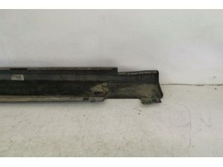 bontott PORSCHE MACAN Bal első Küszöb Díszléc