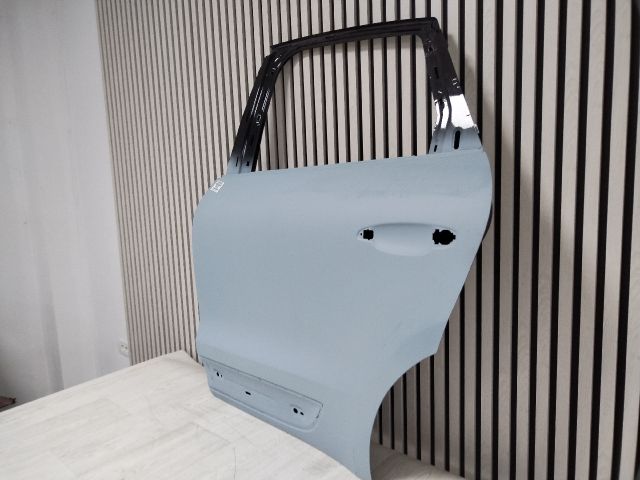 bontott PORSCHE MACAN Bal hátsó Ajtó (Üres lemez)