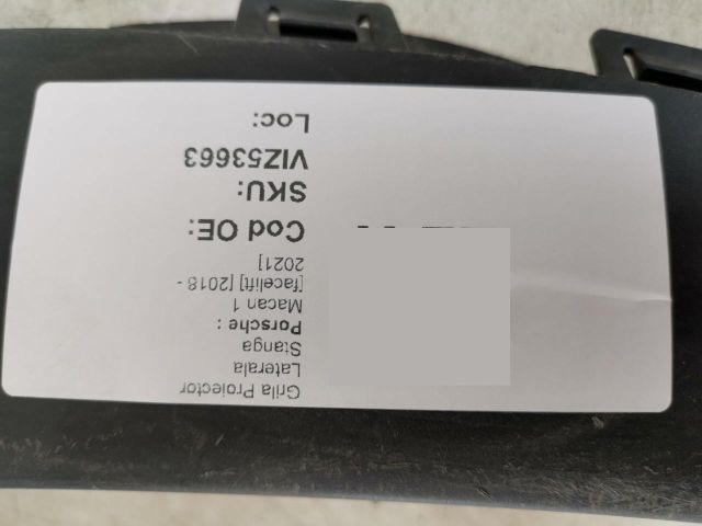 bontott PORSCHE MACAN Bal Ködlámpa Rács