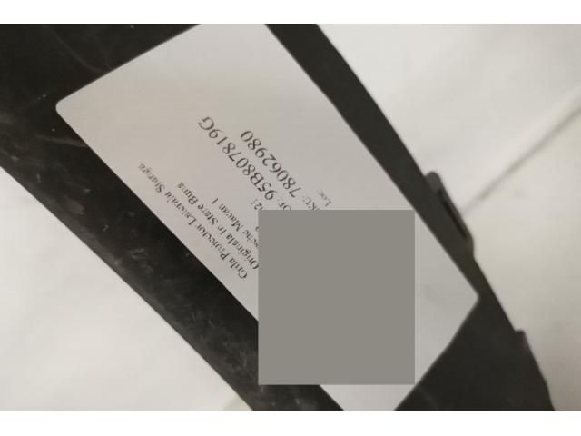 bontott PORSCHE MACAN Bal Ködlámpa Rács