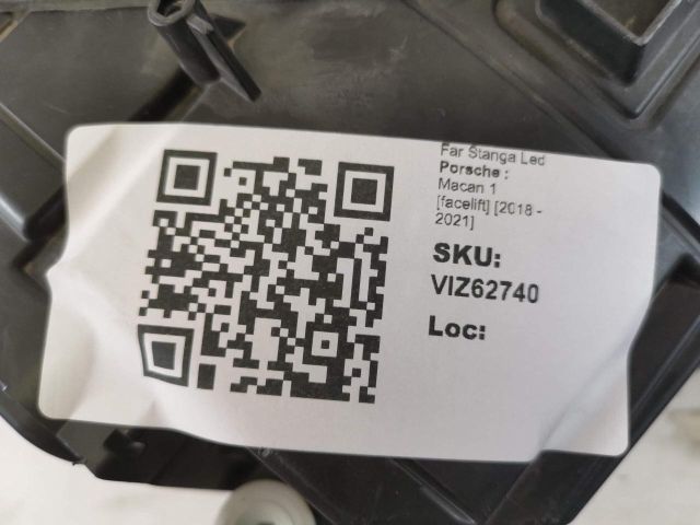 bontott PORSCHE MACAN Bal Ledes Fényszóró