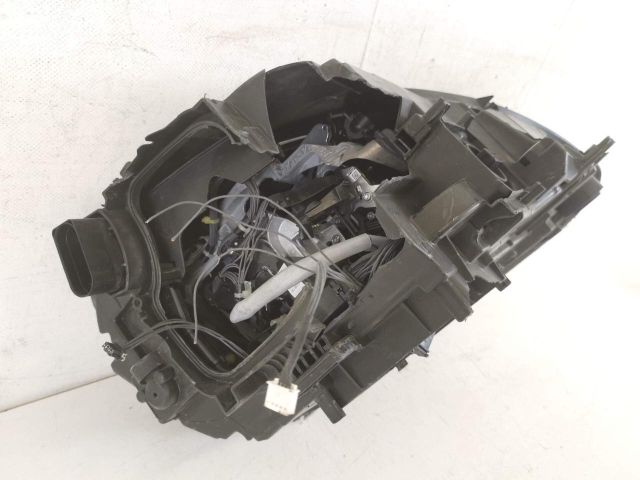 bontott PORSCHE MACAN Bal Ledes Fényszóró