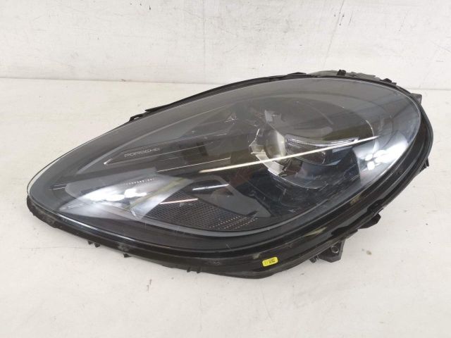 bontott PORSCHE MACAN Bal Ledes Fényszóró