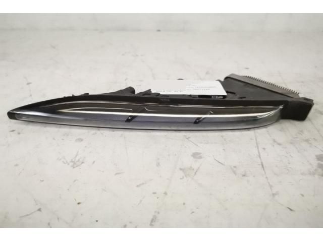 bontott PORSCHE MACAN Bal Nappali Menetfény