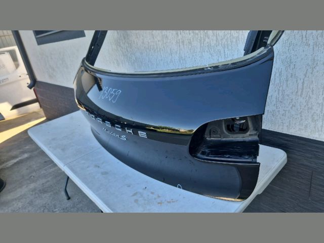 bontott PORSCHE MACAN Csomagtérajtó (Üres lemez)