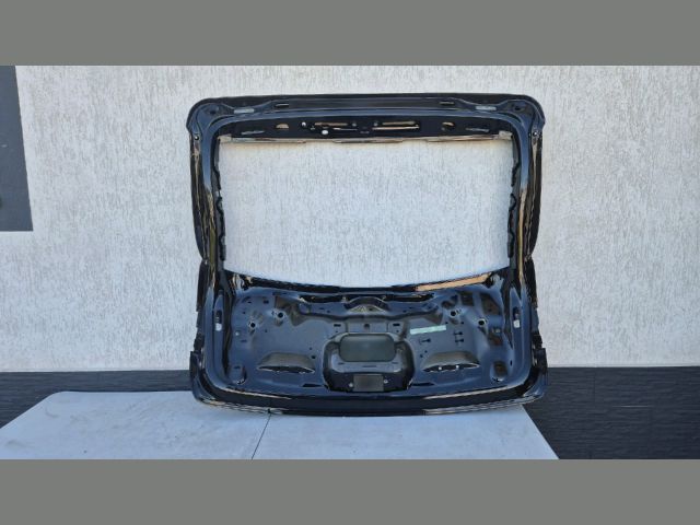 bontott PORSCHE MACAN Csomagtérajtó (Üres lemez)