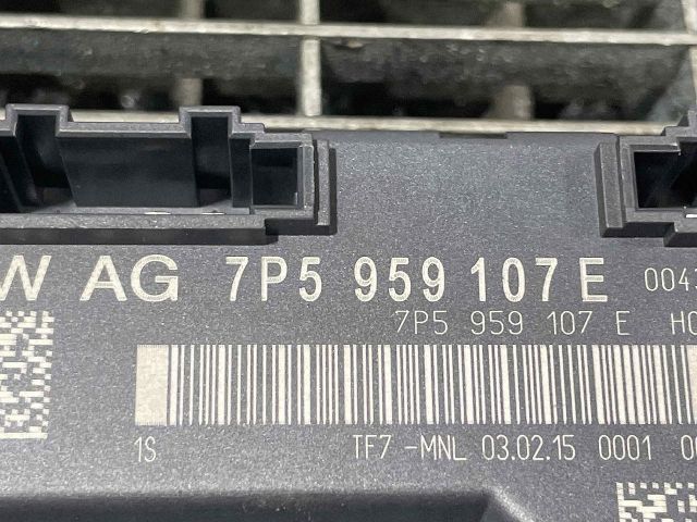 bontott PORSCHE MACAN Elektronika (Magában)