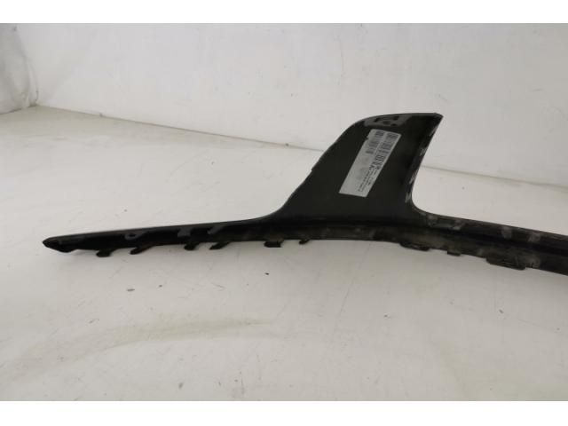 bontott PORSCHE MACAN Első Lökhárító Légterelő