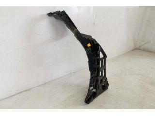 bontott PORSCHE MACAN Hátsó középső Lökhárító Tartó (Műanyag)