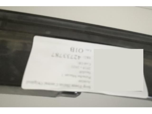 bontott PORSCHE MACAN Hátsó Lámpa Középső