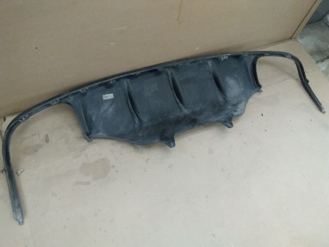 bontott PORSCHE MACAN Hátsó Lökhárító Alsó (Műanyag)