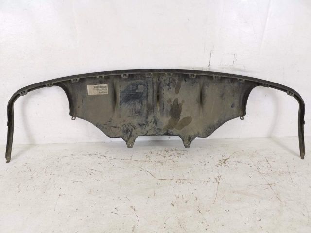 bontott PORSCHE MACAN Hátsó Lökhárító Alsó (Műanyag)