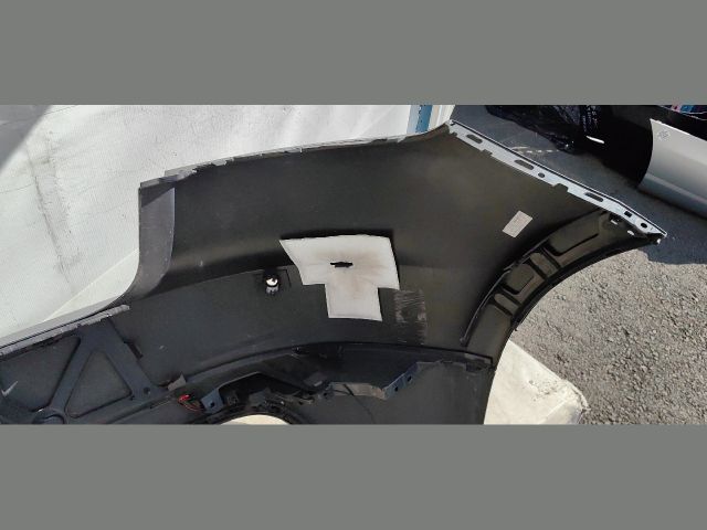 bontott PORSCHE MACAN Hátsó Lökhárító (Üresen)