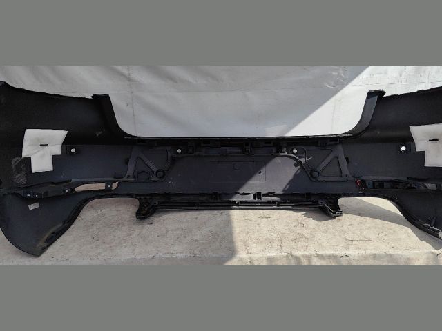 bontott PORSCHE MACAN Hátsó Lökhárító (Üresen)