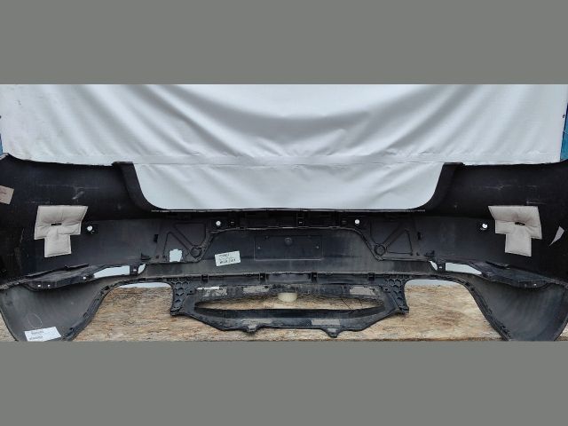 bontott PORSCHE MACAN Hátsó Lökhárító (Üresen)