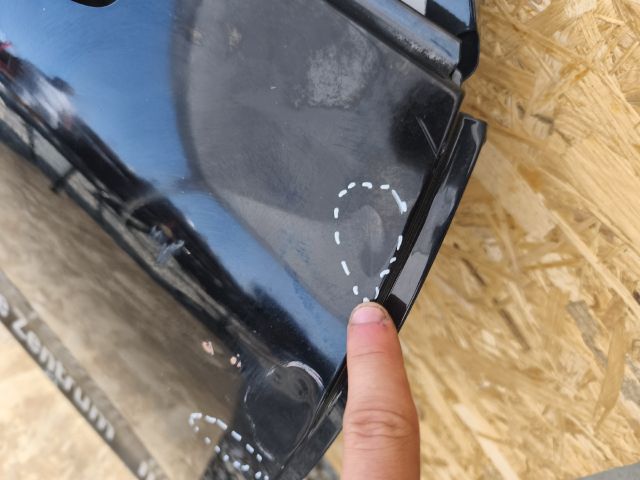 bontott PORSCHE MACAN Jobb első Ajtó (Üres lemez)