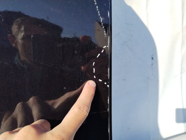 bontott PORSCHE MACAN Jobb első Ajtó (Üres lemez)