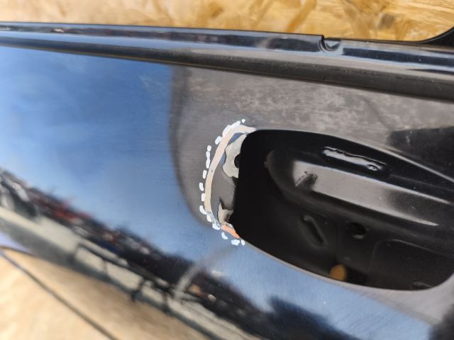 bontott PORSCHE MACAN Jobb első Ajtó (Üres lemez)