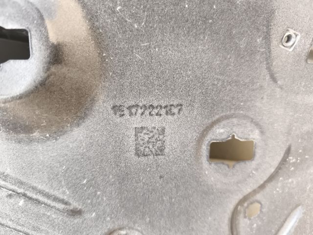 bontott PORSCHE MACAN Jobb első Ajtó (Üres lemez)