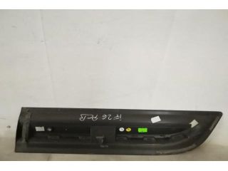 bontott PORSCHE MACAN Jobb hátsó Ajtó Díszléc