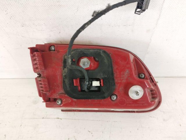 bontott PORSCHE MACAN Jobb Hátsó Lámpa