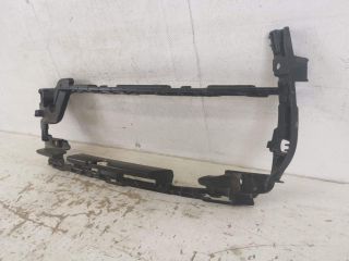 bontott PORSCHE MACAN Jobb Ködlámpa Rács