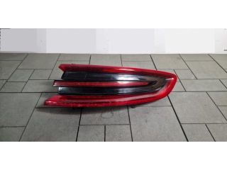 bontott PORSCHE MACAN Jobb Külső Hátsó Lámpa