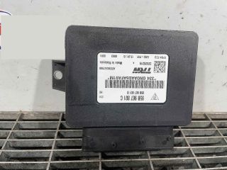 bontott PORSCHE MACAN Kézifék Elektronika