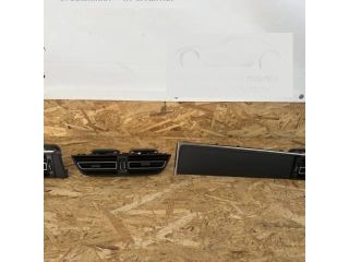 bontott PORSCHE MACAN Középső Szellőző