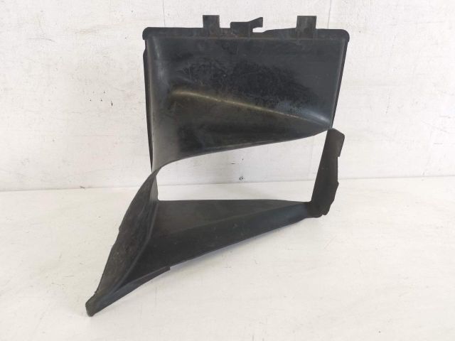 bontott PORSCHE MACAN Légterelő