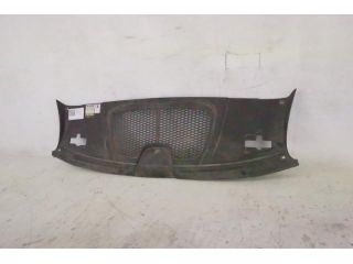 bontott PORSCHE MACAN Vízhűtő Radiátor Tartó