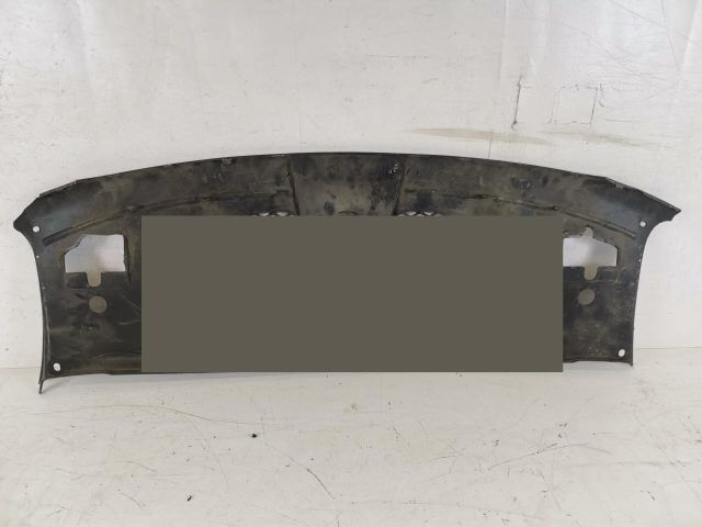 bontott PORSCHE MACAN Vízhűtő Radiátor Tartó