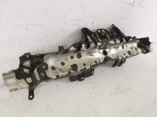 bontott PORSCHE MACAN Vízhűtő Radiátor Tartó